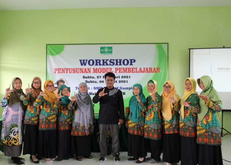 Guru SMP Ma'arif Gamping