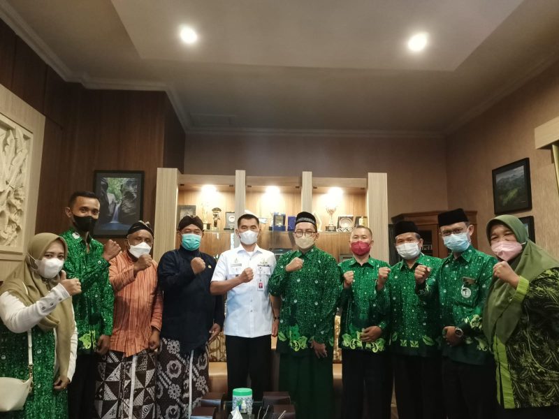 Pergunu dekati simpul penentu