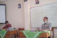 Muhammad Saefullah dan Marwanto SPd pimpin musyawarah 